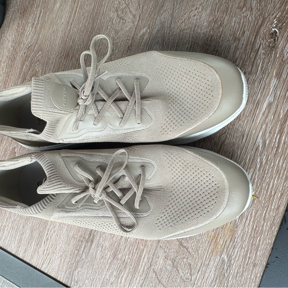 Geox Tan Sneakers Breathable Cushioned Sole